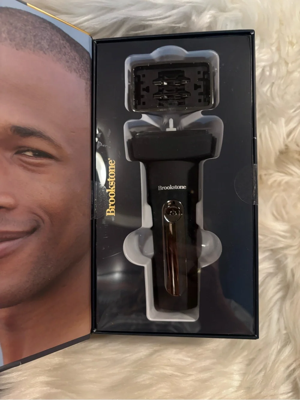 Brookstone Electric Foil Face Shaver 5-Blade Electric Razor for Men